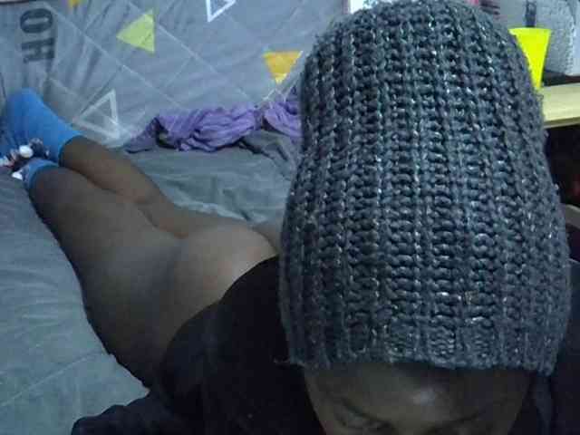 Sexybeiby1 webcam