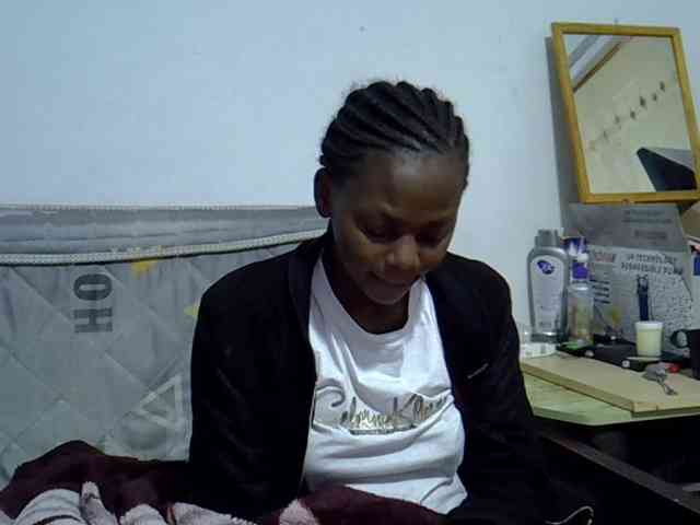 Sexybeiby1 webcam