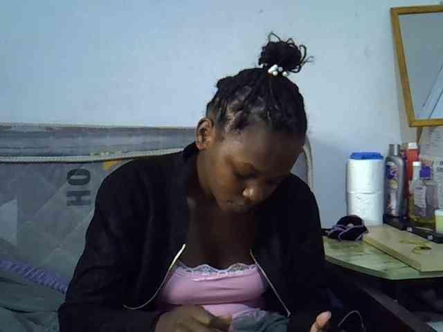 Sexybeiby1 webcam
