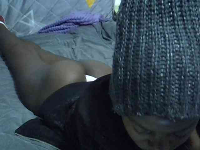 Sexybeiby1 webcam