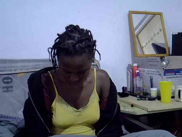 Sexybeiby1 webcam