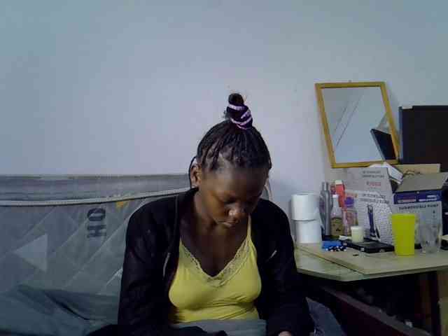 Sexybeiby1 webcam