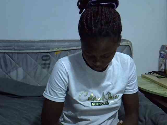 Sexybeiby1 webcam