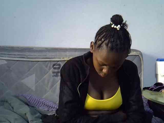 Sexybeiby1 webcam