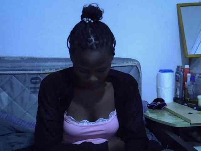 Sexybeiby1 webcam