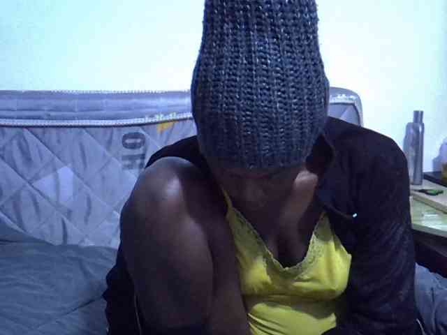 Sexybeiby1 webcam