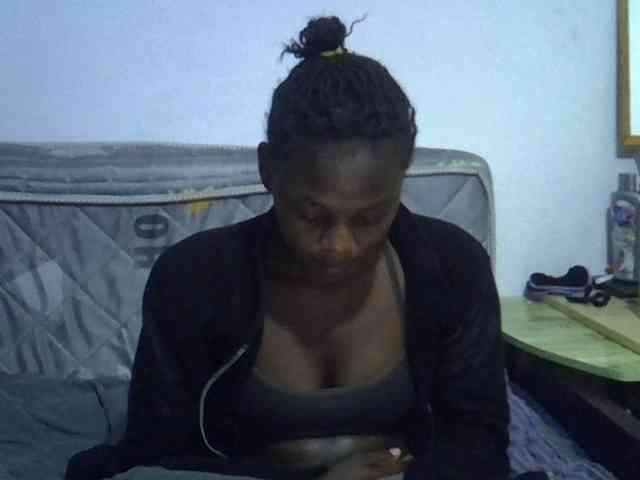 Sexybeiby1 webcam