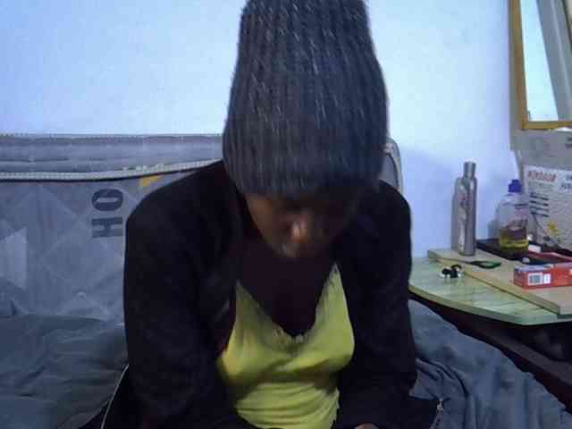 Sexybeiby1 webcam