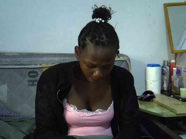 Sexybeiby1 webcam