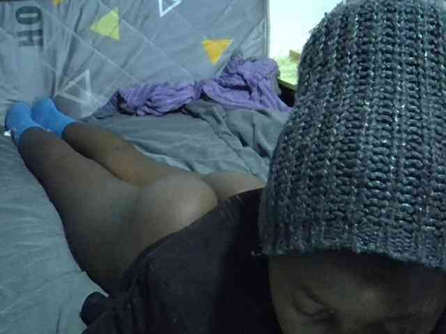 Sexybeiby1 webcam