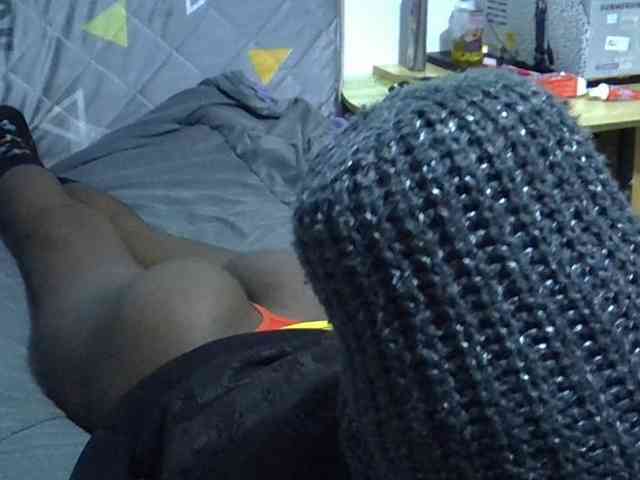 Sexybeiby1 webcam