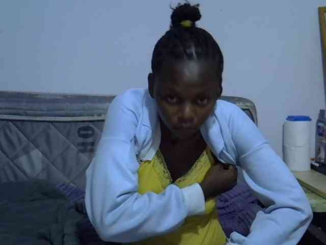Sexybeiby1 webcam
