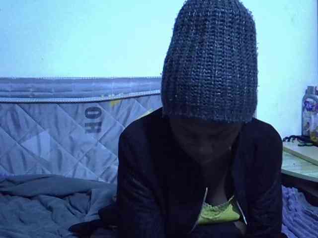 Sexybeiby1 webcam