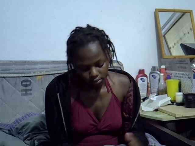 Sexybeiby1 webcam