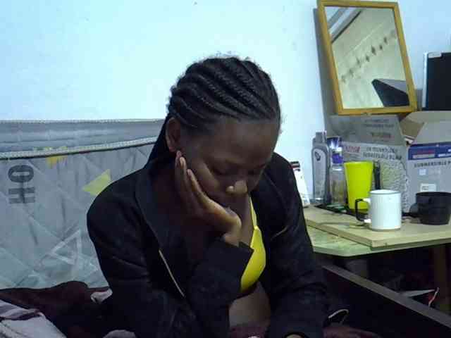 Sexybeiby1 webcam