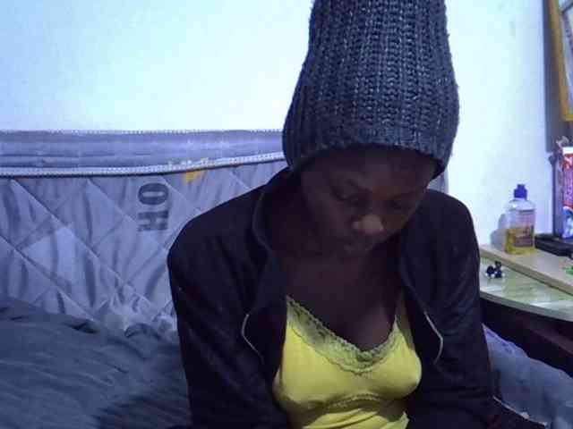 Sexybeiby1 webcam