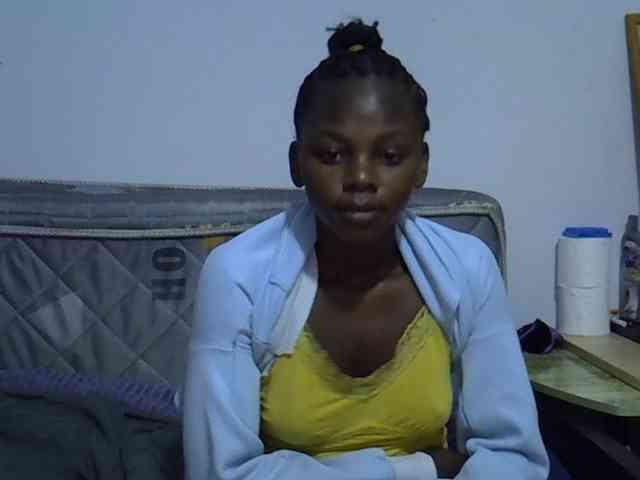 Sexybeiby1 webcam