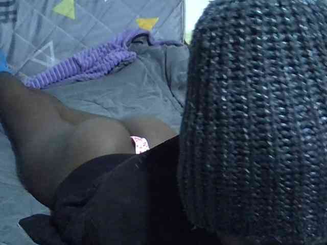 Sexybeiby1 webcam