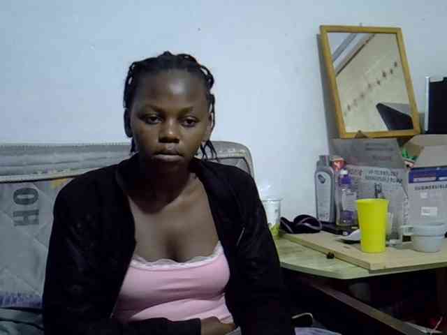 Sexybeiby1 webcam