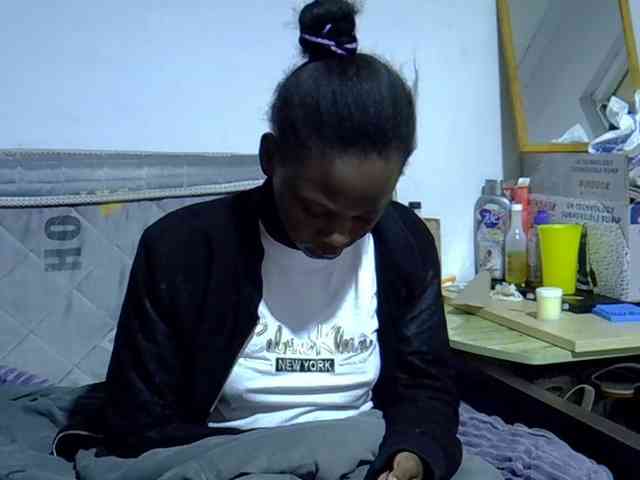 Sexybeiby1 webcam