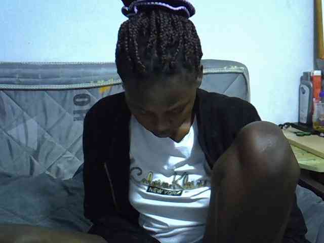 Sexybeiby1 webcam