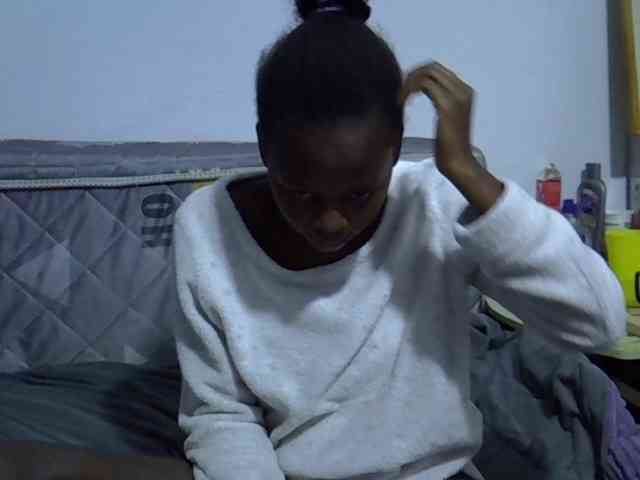 Sexybeiby1 webcam