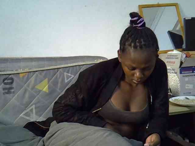 Sexybeiby1 webcam