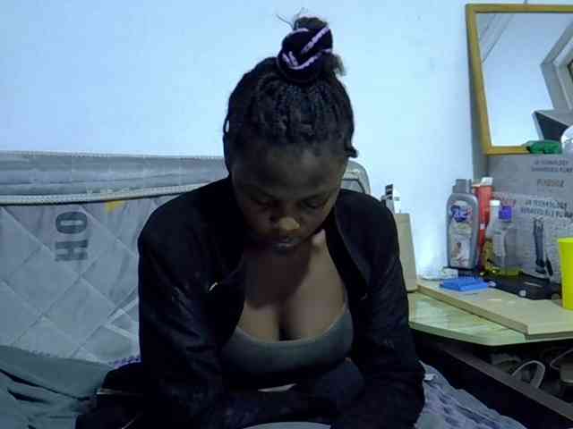 Sexybeiby1 webcam