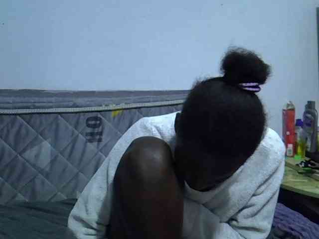 Sexybeiby1 webcam