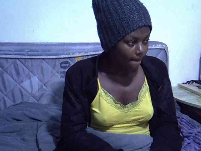 Sexybeiby1 webcam