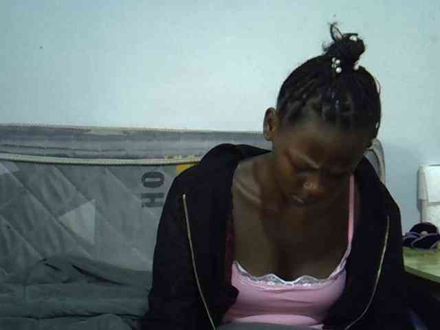 Sexybeiby1 webcam