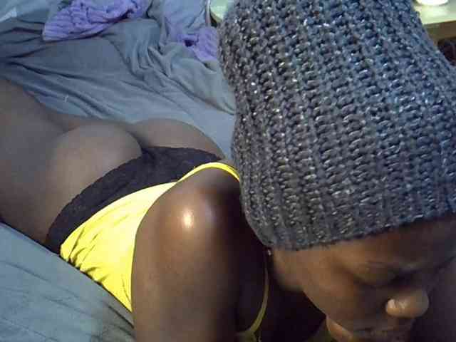 Sexybeiby1 webcam