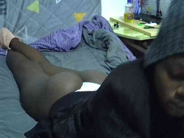 Sexybeiby1 webcam