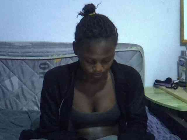 Sexybeiby1 webcam