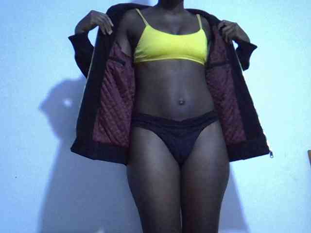 Sexybeiby1 webcam
