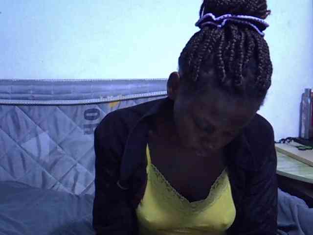 Sexybeiby1 webcam