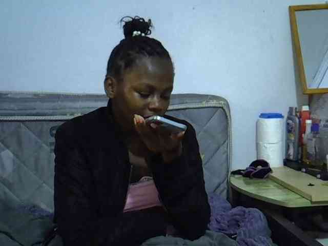 Sexybeiby1 webcam