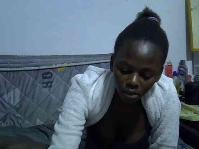 Sexybeiby1 webcam
