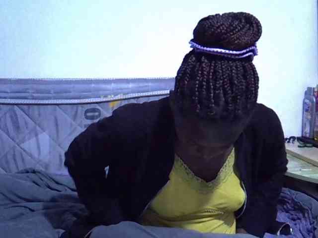 Sexybeiby1 webcam