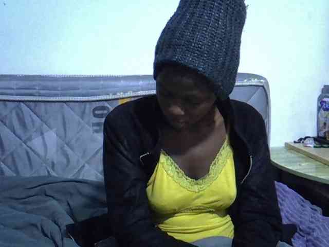 Sexybeiby1 webcam