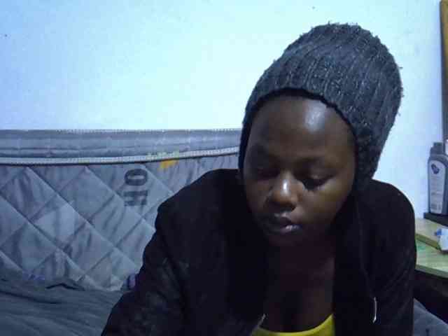 Sexybeiby1 webcam