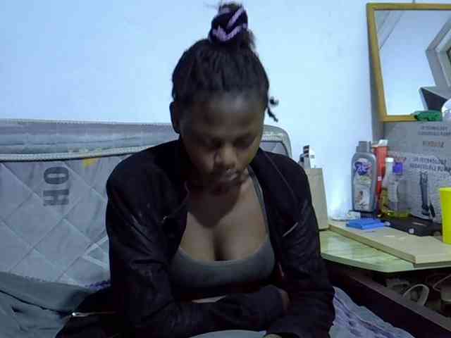 Sexybeiby1 webcam