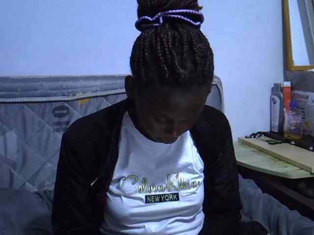 Sexybeiby1 webcam