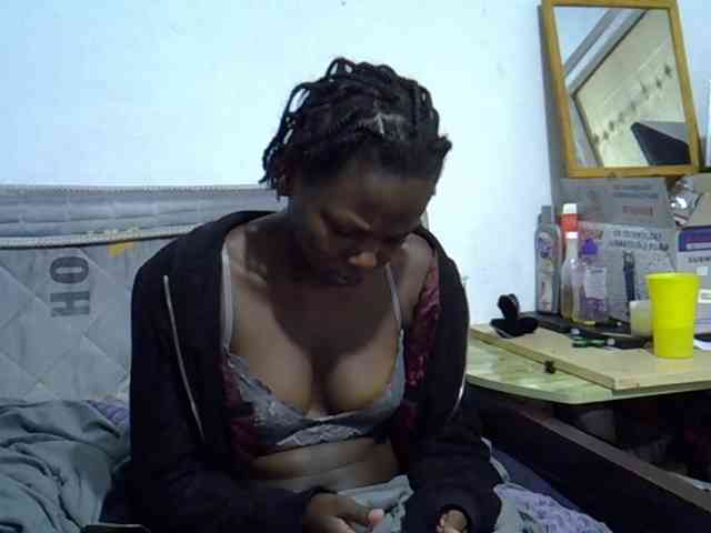 Sexybeiby1 webcam
