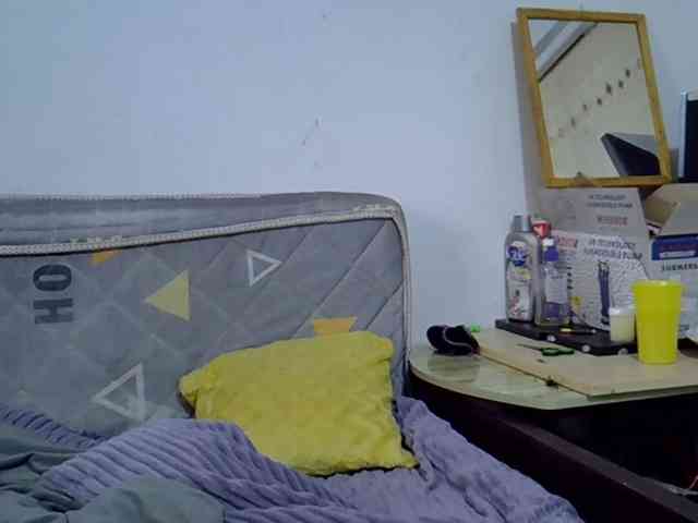Sexybeiby1 webcam