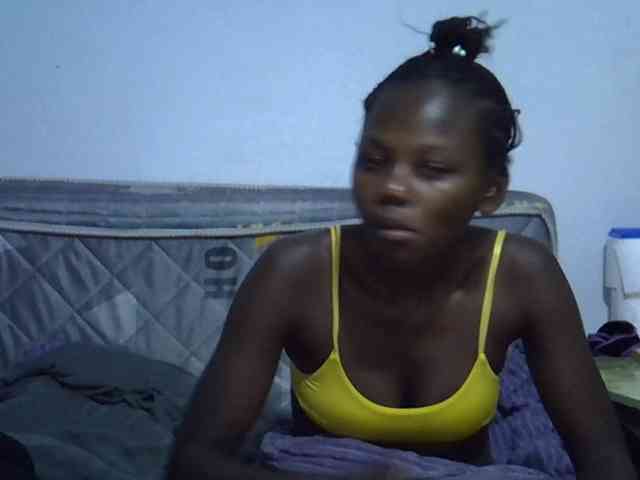 Sexybeiby1 webcam