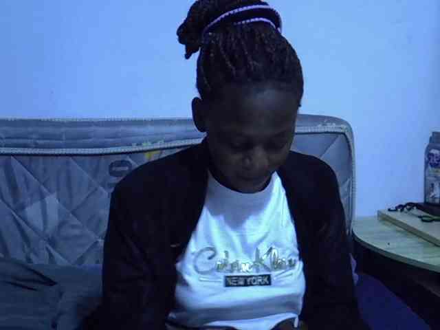 Sexybeiby1 webcam