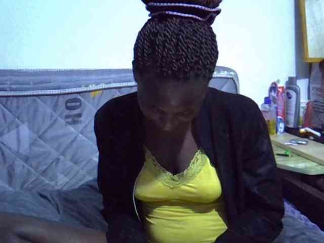 Sexybeiby1 webcam