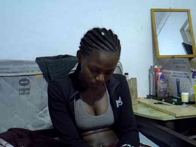 Sexybeiby1 webcam