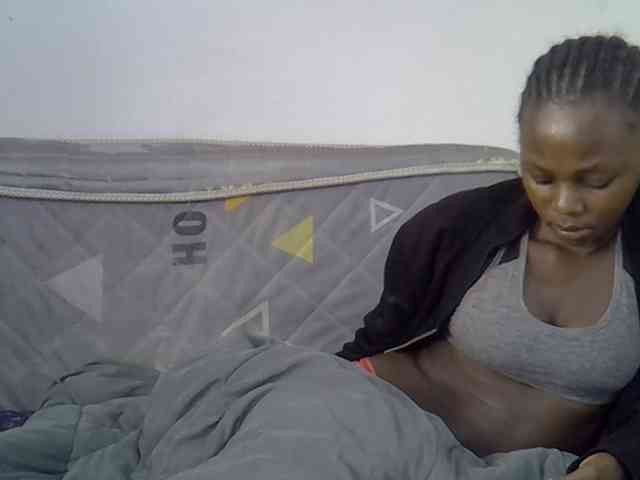 Sexybeiby1 webcam
